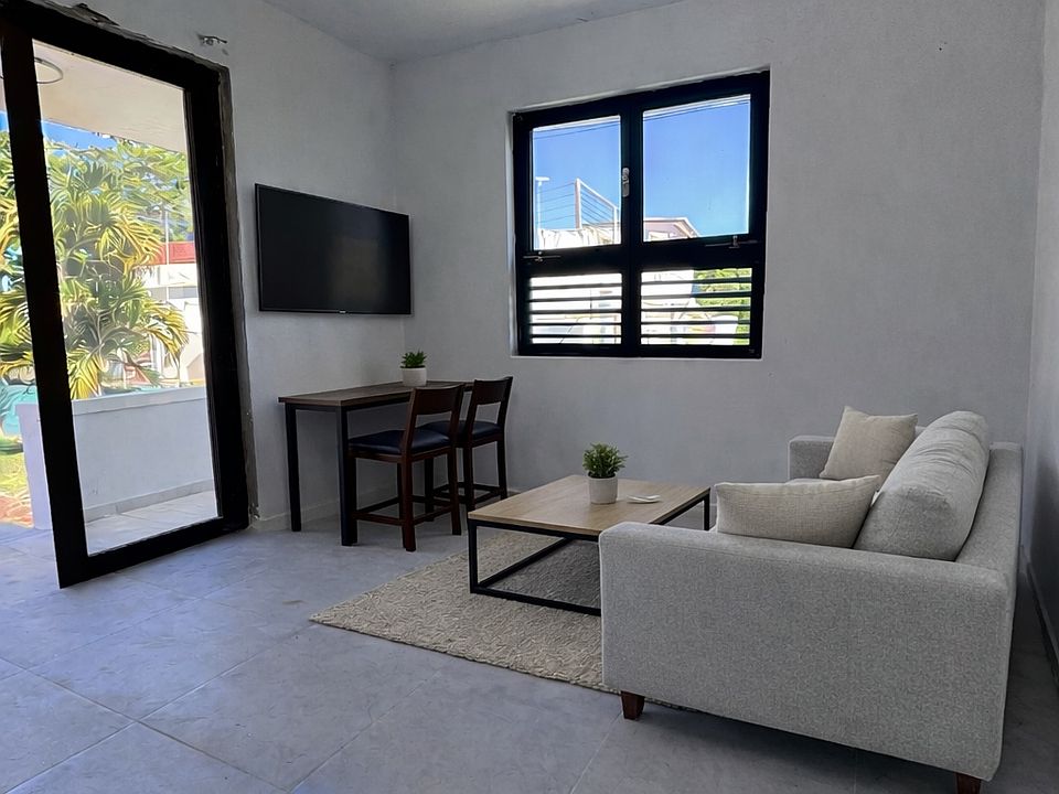 1st image of 212 Calle 10 Isle #C3