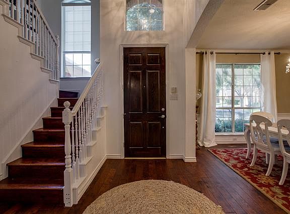 3rd image of 1245 Chinkapin Pl