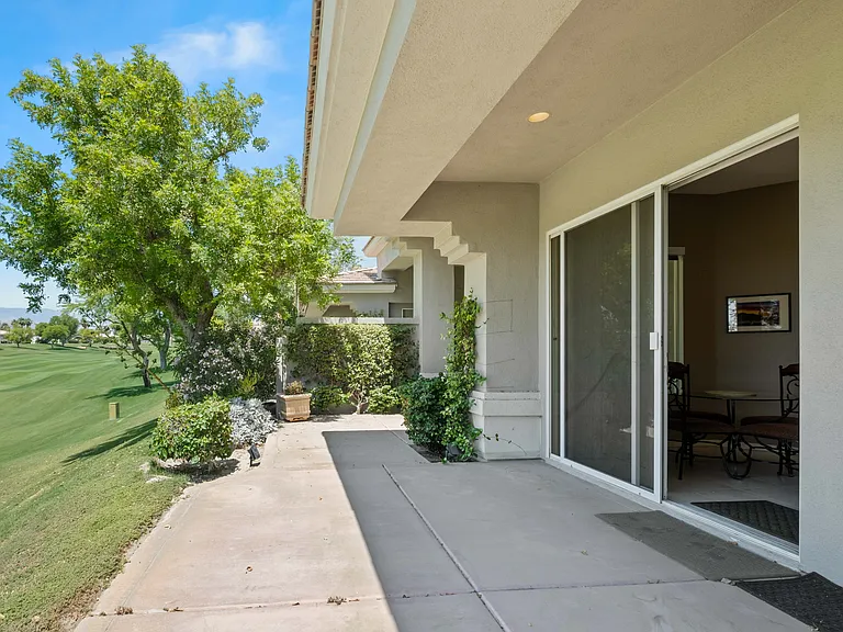 461 Desert Holly Dr — Photo 23