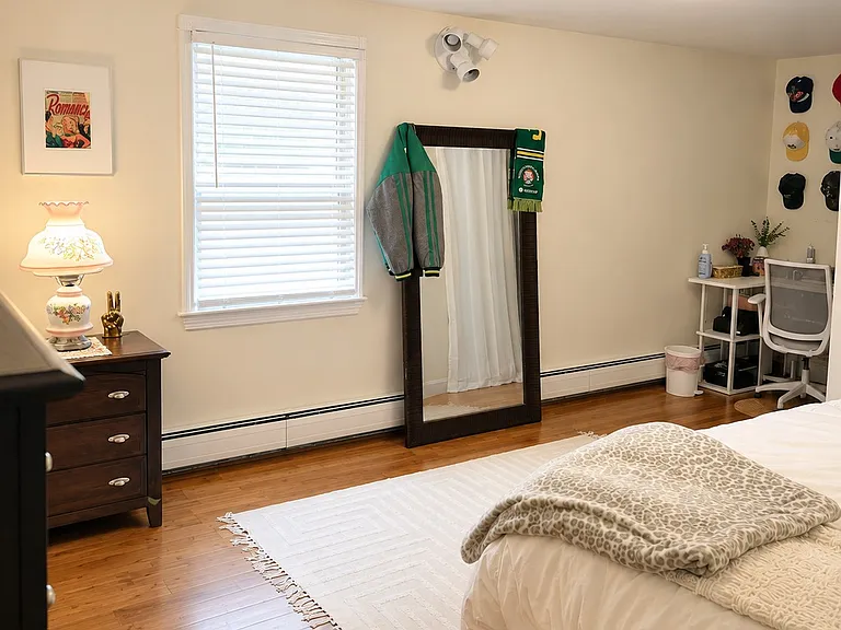 135 Walnut St #1 — Photo 8