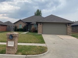 1418 Spoonwood Rd, Norman, OK 73071