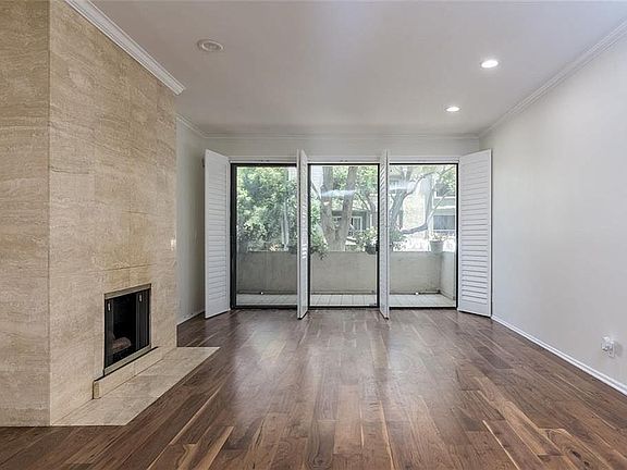 2nd image of 1505 S Bentley Ave APT 104