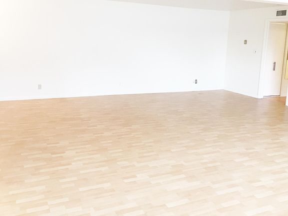 2nd image of 1108 E 2700 S APT B16