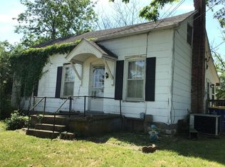 906 W Springfield Ave, Union, MO 63084