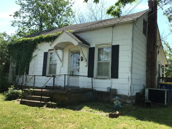 906 W Springfield Ave, Union, MO 63084