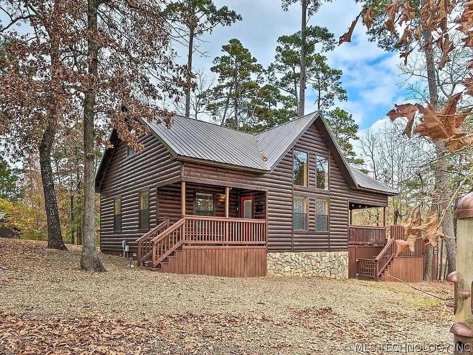 1st image of 26 Neeson Wood Cir