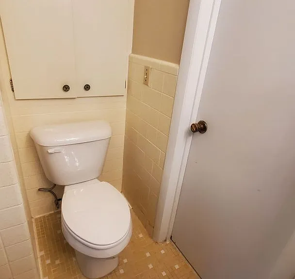8503 SW 203rd Ct — Photo 15
