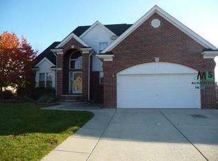 903 Rambling, Flint, MI 48507