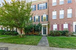 1st image of 15886 Mackenzie Manor Dr