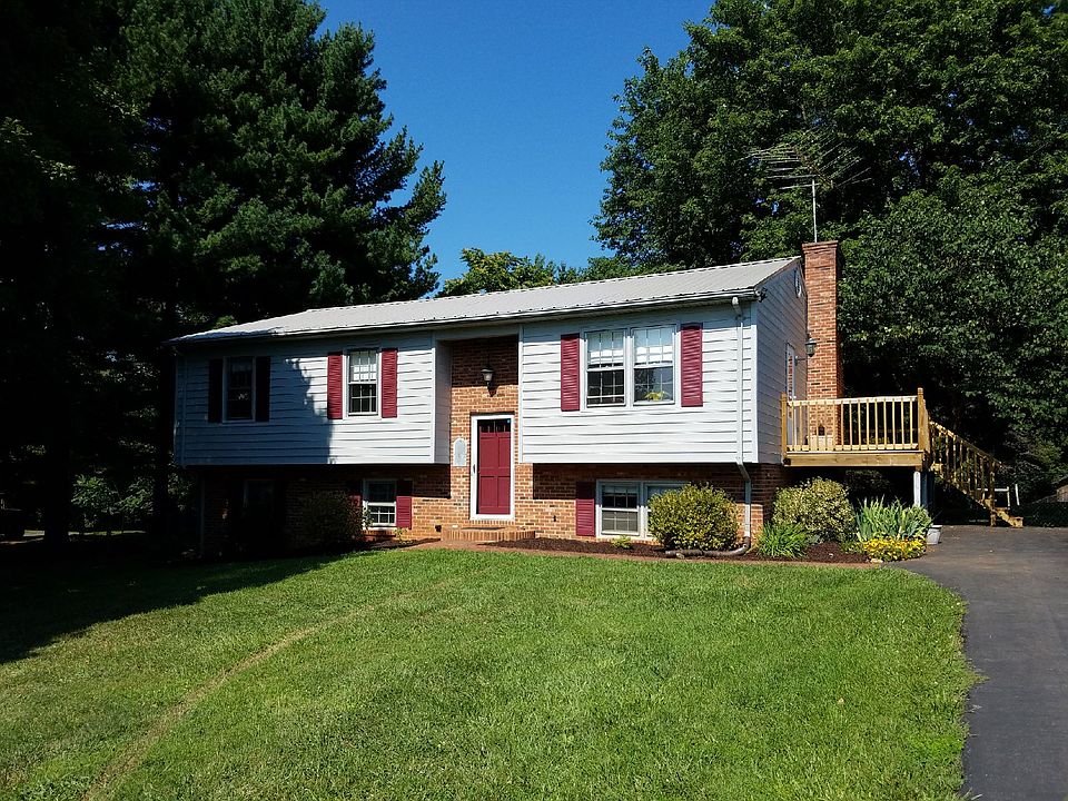 1st image of 142 Glenwood Dr