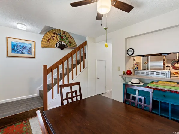 94-1408 Lanikuhana Ave APT 439, Mililani, HI 96789