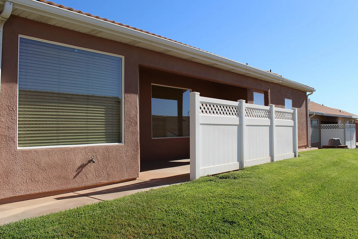 Building Photo - 210 N Mall Dr