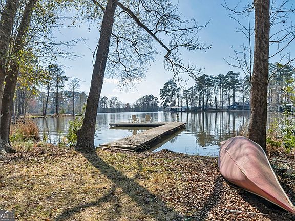 3rd image of 254 Valhalla Rd Unit F