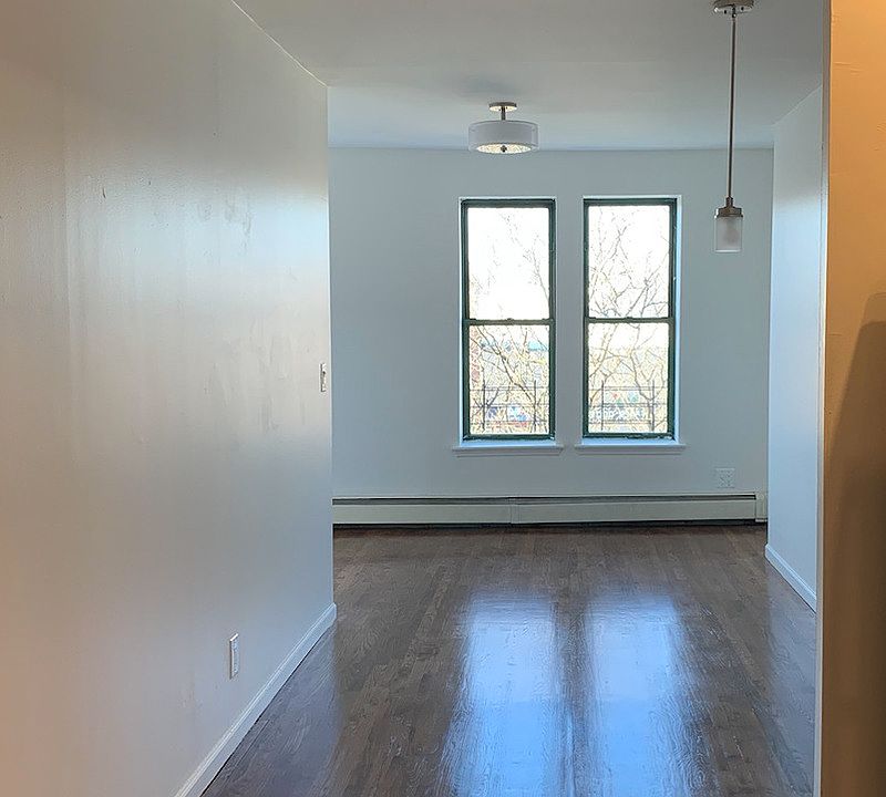 1st image of 639 Grand Ave APT 4A