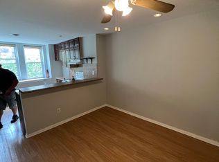 764 S 4th St, Philadelphia, PA 19147