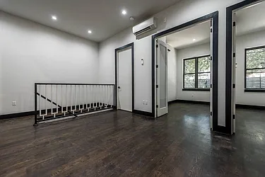 Rented by Rennit Inc.