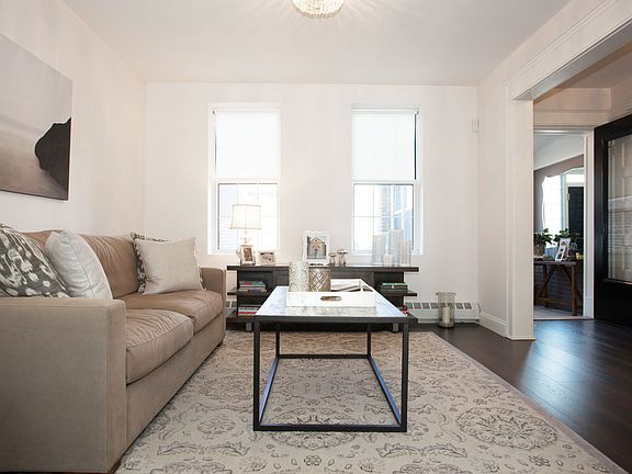 4th image of 2814 Ditmars Blvd