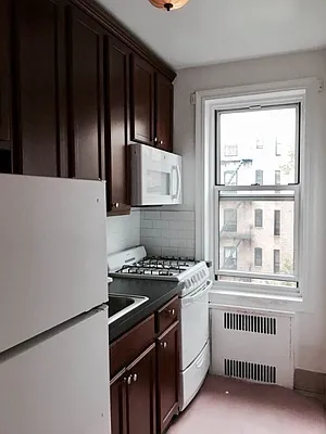 Rented by Axxess Realty Group | media 39