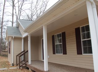 678 Hidden View Ln, Front Royal, VA 22630