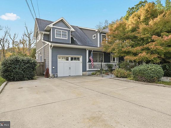 3rd image of 78 Marine Rd