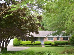 430 Greencrest Dr, Athens, GA 30605