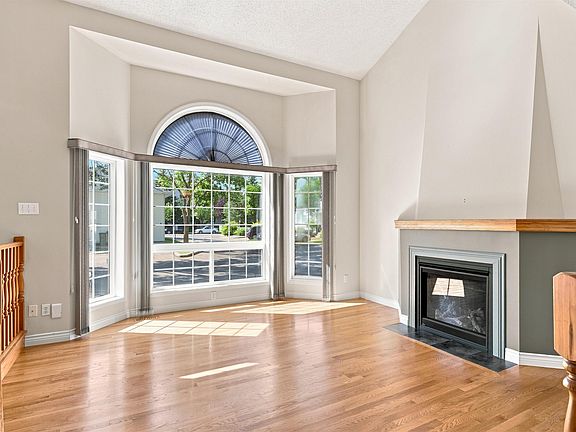 5th image of 3311 58th St NW #1