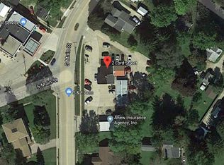 2 Lord St, Edgerton, WI 53534