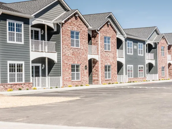 Willowbrooke, 209 Field Crossing Dr #249a3ed40, Highland, IL 62249