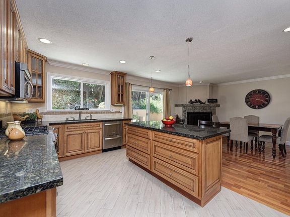 4th image of 15011 Winchester Blvd