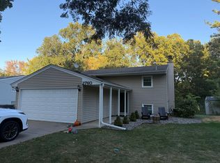 2760 Grove Ln, Mound, MN 55364