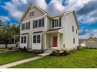 431 Buttonwood St, Delanco, NJ 08075