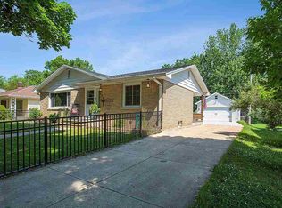 524 W 9th St, Kaukauna, WI 54130