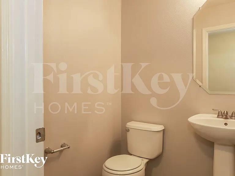 208 Straw Pond Way — Photo 8