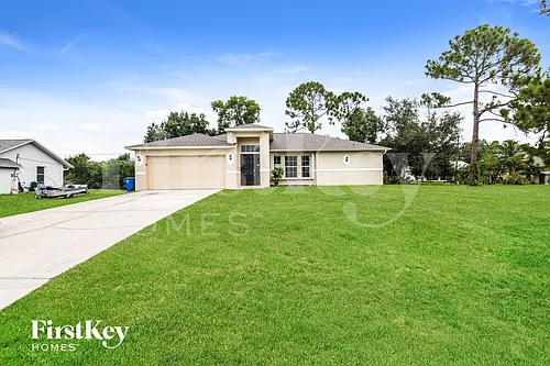 8097 Albatross Rd Photo 1