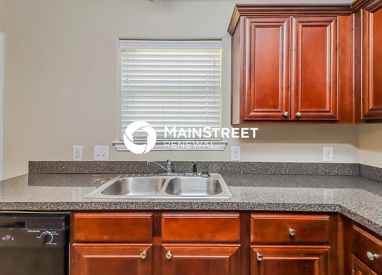 2408 Hawkwood Ct — Photo 8