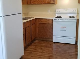 1 Gum St #C3, Greenville, MO 63944
