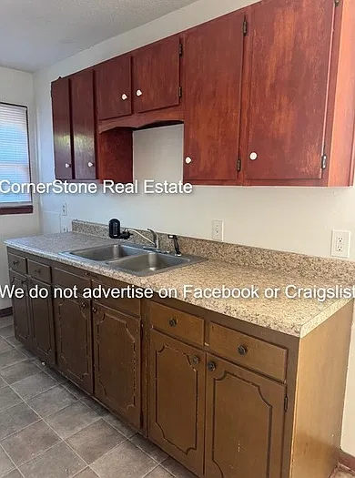 1 bed, 1.0 bath, 600 sqft, $725 — Photo 2