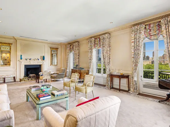 2 East 70th Street image 1 of 11