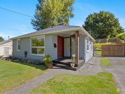 12012 Renton Avenue S, Seattle, WA, 98178