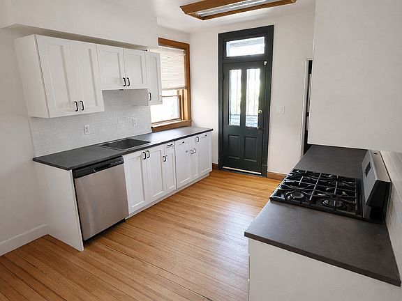 2nd image of 1610 Gaylord St