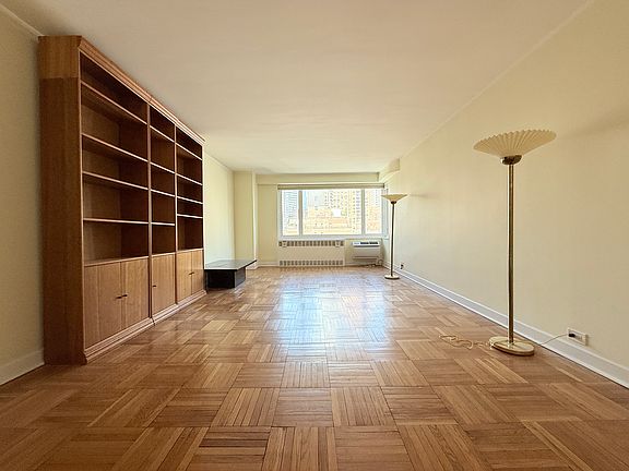 3rd image of 411 E 53rd St APT 11J