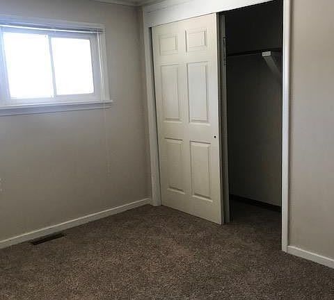 4th image of 2905 N Pauline Ave