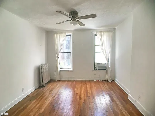 Rented by Corcoran | media 2