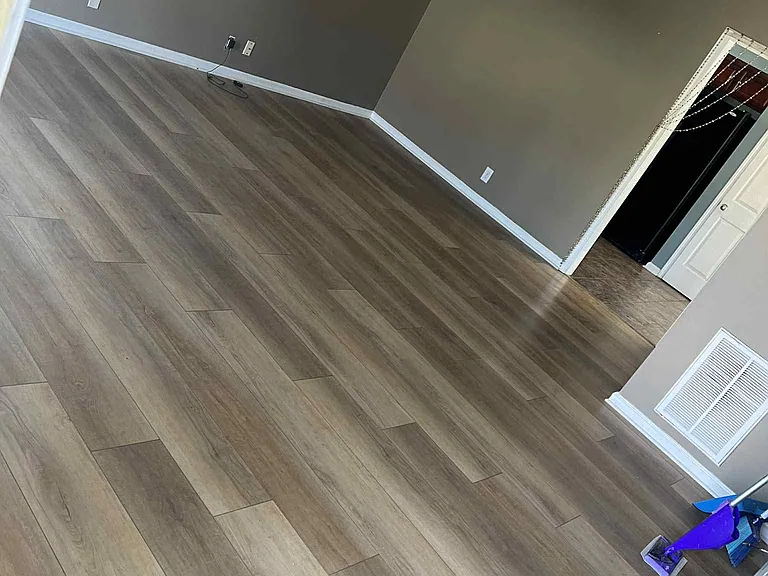 1045 Cheryl Ln — Photo 3