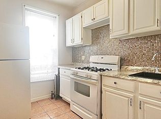 1113 Park Pl #3, Brooklyn, NY 11213