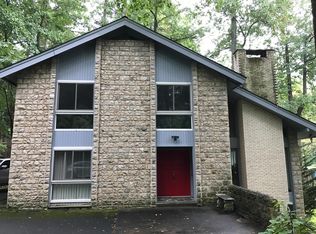 6410 Recreation Ln, Falls Church, VA 22041