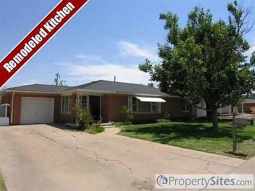 5th image of 2913 Axtell St