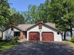 31 Long Pond Rd, Rochester, NY 14612