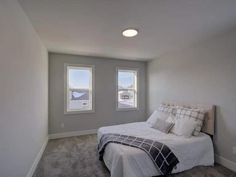 4880 Romaine Rd — Photo 24