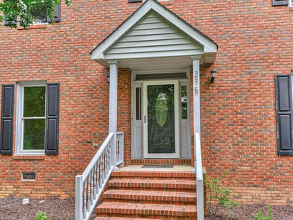 3rd image of 275 Springwood Dr